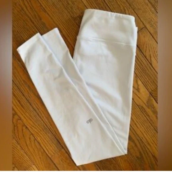 ALO Yoga Classic White Leggings - Picture 1 of 8